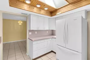13800 87th Ave, Seminole, FL 33776 - Photo 18