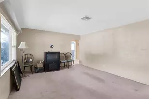 13800 87th Ave, Seminole, FL 33776 - Photo 8