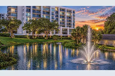 8 Belleview Boulevard #108, Belleair, FL 33756 - Photo 2