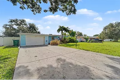 8465 Ridgewood Circle, Seminole, FL 33772 - Photo 36