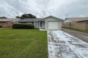 6124 18th St, Zephyrhills, FL 33542 - Photo 1