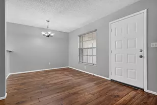 2998 Bonaventure Cir, Palm Harbor, FL 34684 - Photo 16