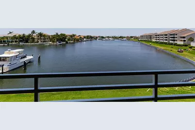 2775 Kipps Colony Drive S #205, Saint Petersburg, FL 33707 - Photo 34