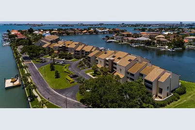 2775 Kipps Colony Drive S #205, Saint Petersburg, FL 33707 - Photo 1