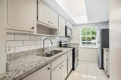 300 Clyde Lane #209, Dunedin, FL 34698 - Photo 10