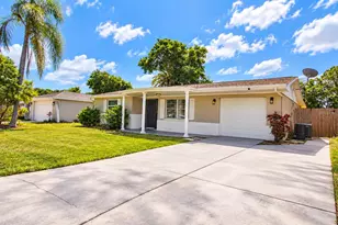 7310 Ivanhoe Dr, Port Richey, FL 34668 - Photo 4