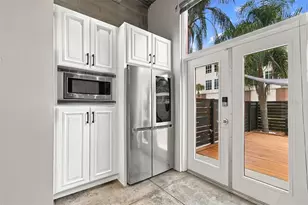 2509 W Azeele St, Tampa, FL 33609 - Photo 16