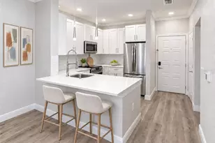 4221 W Spruce St, Tampa, FL 33607 - Photo 10