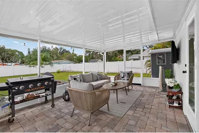9043 2nd Street N, Saint Petersburg, FL 33702 - Photo 42