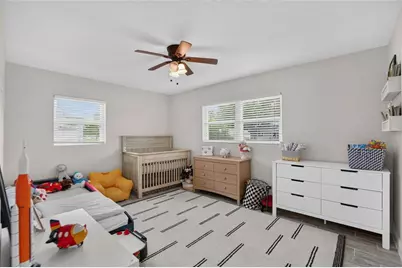 9043 2nd Street N, Saint Petersburg, FL 33702 - Photo 34