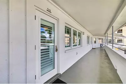 491 1st Street S #315, Saint Petersburg, FL 33701 - Photo 2
