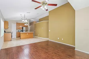 5726 Tanagerlake Rd, Lithia, FL 33547 - Photo 10