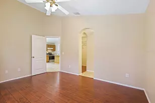 5726 Tanagerlake Rd, Lithia, FL 33547 - Photo 6