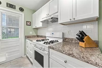 5971 Terrace Park Drive N #108, Saint Petersburg, FL 33709 - Photo 8