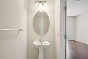 4935 White Sanderling Ct, Tampa, FL 33619 - Photo 26