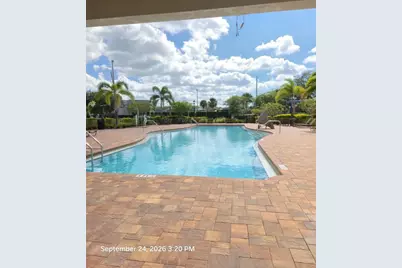 7628 Clovelly Park Place, Apollo Beach, FL 33572 - Photo 2