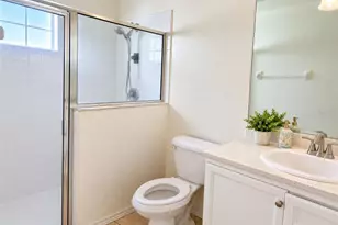 7628 Clovelly Park Pl, Apollo Beach, FL 33572 - Photo 10