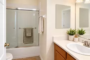 7628 Clovelly Park Pl, Apollo Beach, FL 33572 - Photo 12