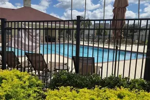 7628 Clovelly Park Pl, Apollo Beach, FL 33572 - Photo 18