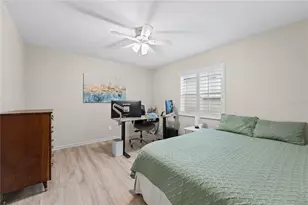 2194 Pinnacle Cir N, Palm Harbor, FL 34684 - Photo 34