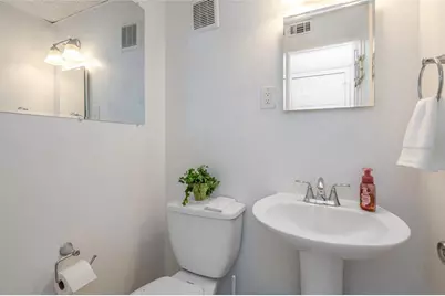 501 E Bay Drive #702, Largo, FL 33770 - Photo 8