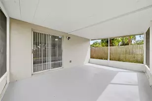 8904 N Blvd, Tampa, FL 33604 - Photo 36