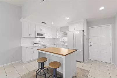 4471 W Humphrey Street, Tampa, FL 33614 - Photo 8