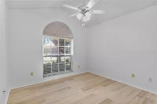 7713 Marbella Crk Ave, Tampa, FL 33615 - Photo 18