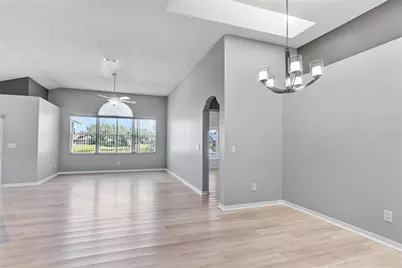 7713 Marbella Creek Avenue, Tampa, FL 33615 - Photo 20