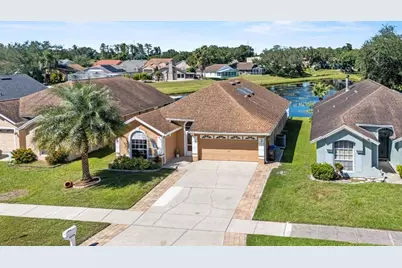 7713 Marbella Creek Avenue, Tampa, FL 33615 - Photo 2