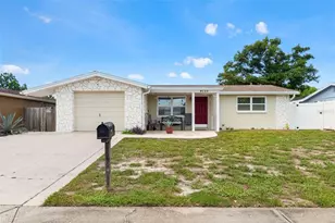 9135 Hermitage Ln, Port Richey, FL 34668 - Photo 1