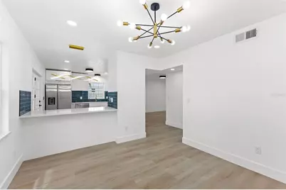 16116 Sandcrest Way, Tampa, FL 33618 - Photo 10