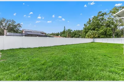 16116 Sandcrest Way, Tampa, FL 33618 - Photo 48