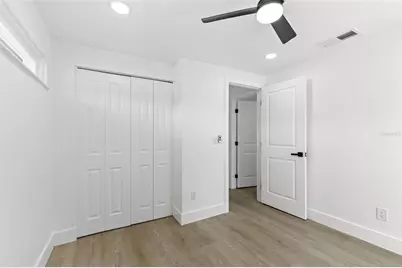 16116 Sandcrest Way, Tampa, FL 33618 - Photo 40
