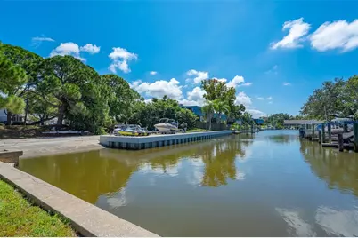 95th Avenue N, Seminole, FL 33776 - Photo 12