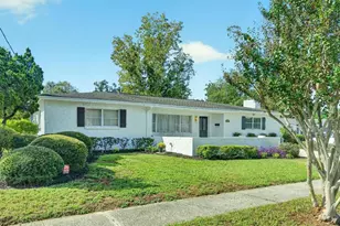 521 S Larry Cir, Brandon, FL 33511 - Photo 1