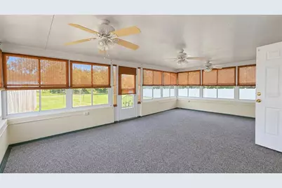 4515 46th Ave N, Saint Petersburg, FL 33714 - Photo 36