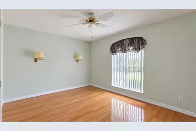 4515 46th Ave N, Saint Petersburg, FL 33714 - Photo 6