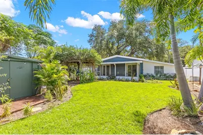 613 Cedarwood Street N, Saint Petersburg, FL 33703 - Photo 24