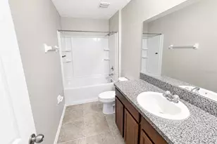 16844 Peaceful Valley Dr, Wimauma, FL 33598 - Photo 8