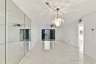 5817 Park St N, Saint Petersburg, FL 33709 - Photo 12
