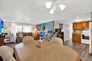 7880 54th Ave N, Saint Petersburg, FL 33709 - Photo 6