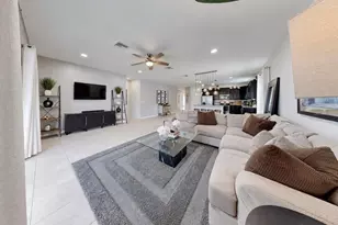 11620 Kilkenny Coral Dr, Riverview, FL 33579 - Photo 8
