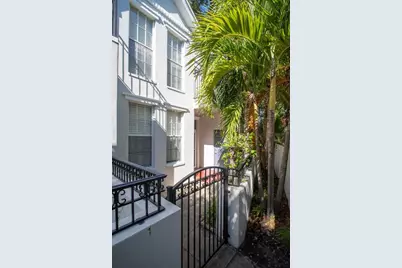 660 Delmar Terrace S, Saint Petersburg, FL 33701 - Photo 52