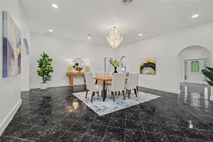 7040 Lumberton Rd, Zephyrhills, FL 33540 - Photo 14