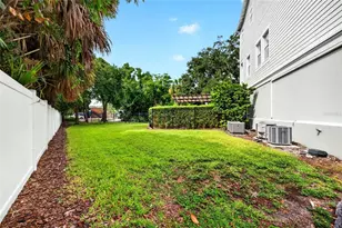 2442 W Mississippi Ave, Tampa, FL 33629 - Photo 52