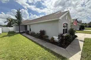 14214 Edinburgh Moor Dr, Wimauma, FL 33598 - Photo 2