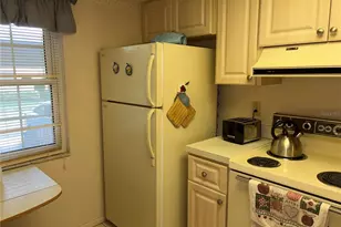 2465 W Northside Dr, Clearwater, FL 33761 - Photo 6