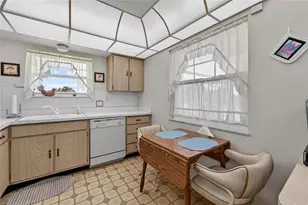1607 Council Dr, Sun City Center, FL 33573 - Photo 14