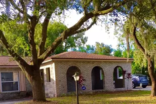 916 Knight St, Seffner, FL 33584 - Photo 1